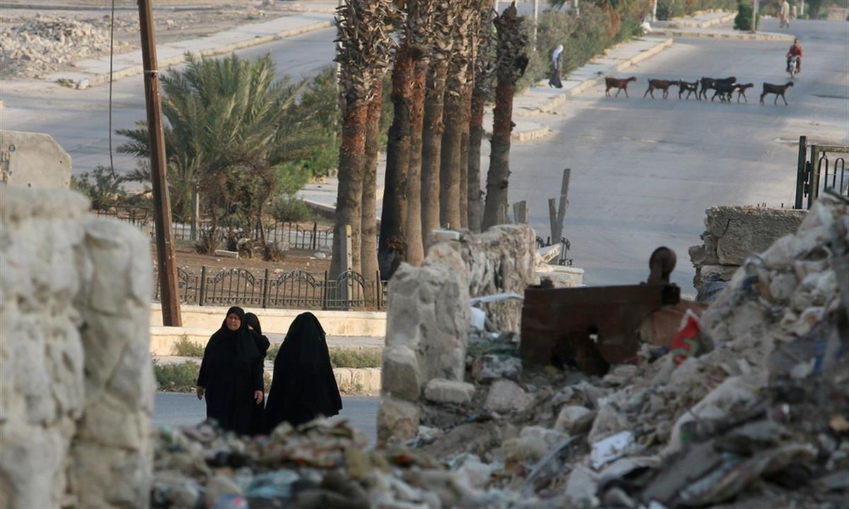 Voices above the chaos: female war poets from the Middle East