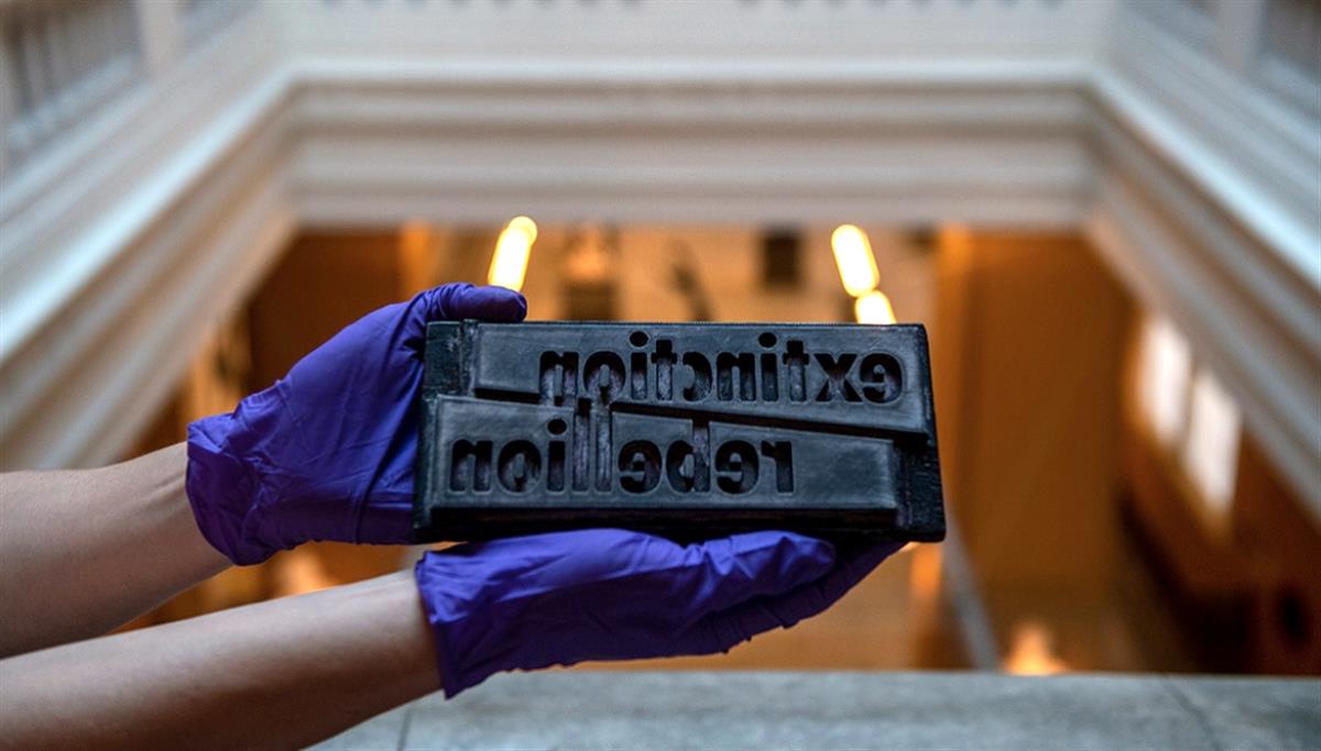 The power of now: V&A acquires Extinction Rebellion memorabilia for Rapid Response collection