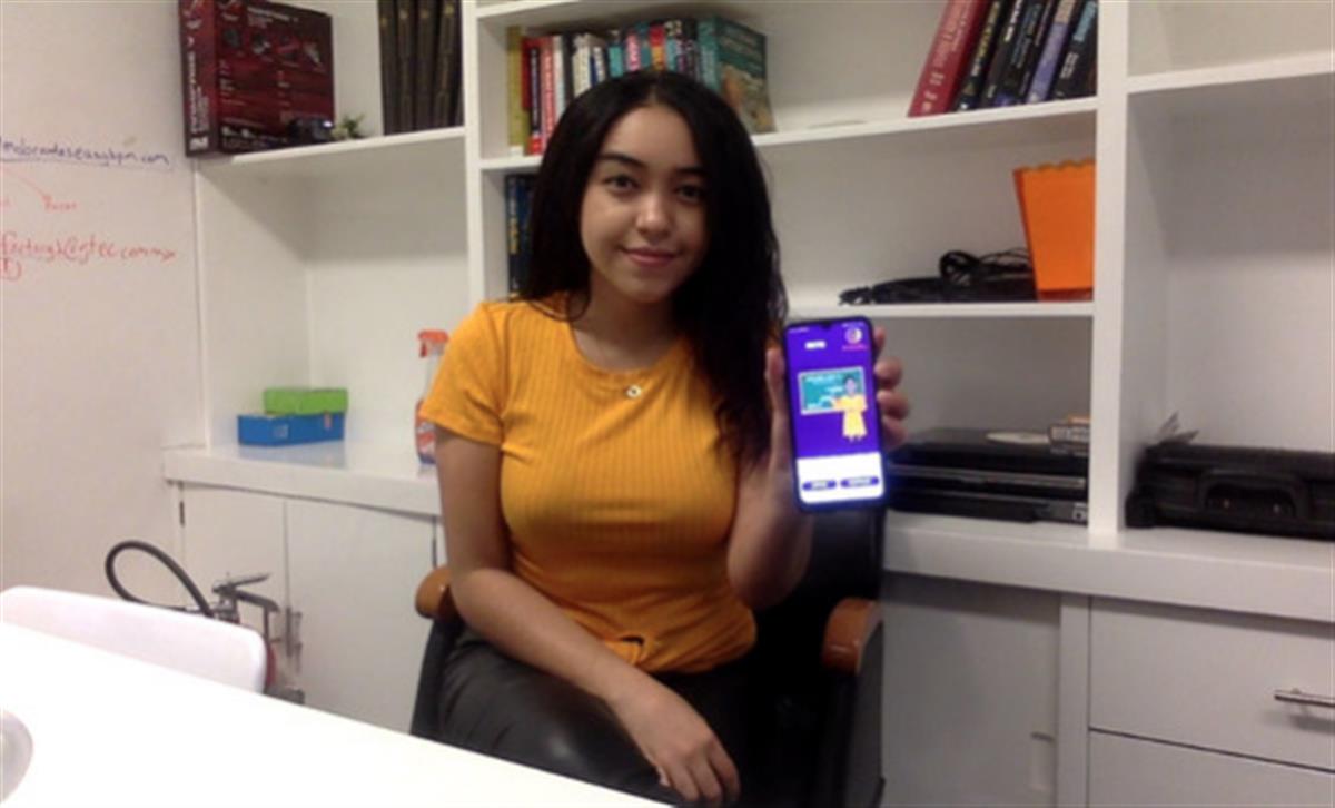 UN News - First Person: The Colombian youth fighting for digital education for all