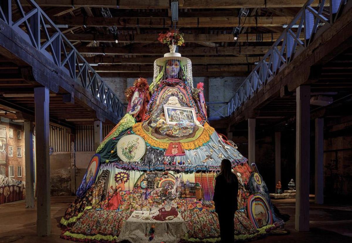 Venice Biennale - Cosmonación